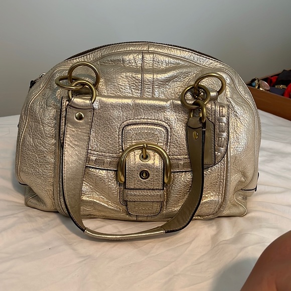 Coach Handbags - Coach Purse Genuine leather Brass Hardware L0869-F13137